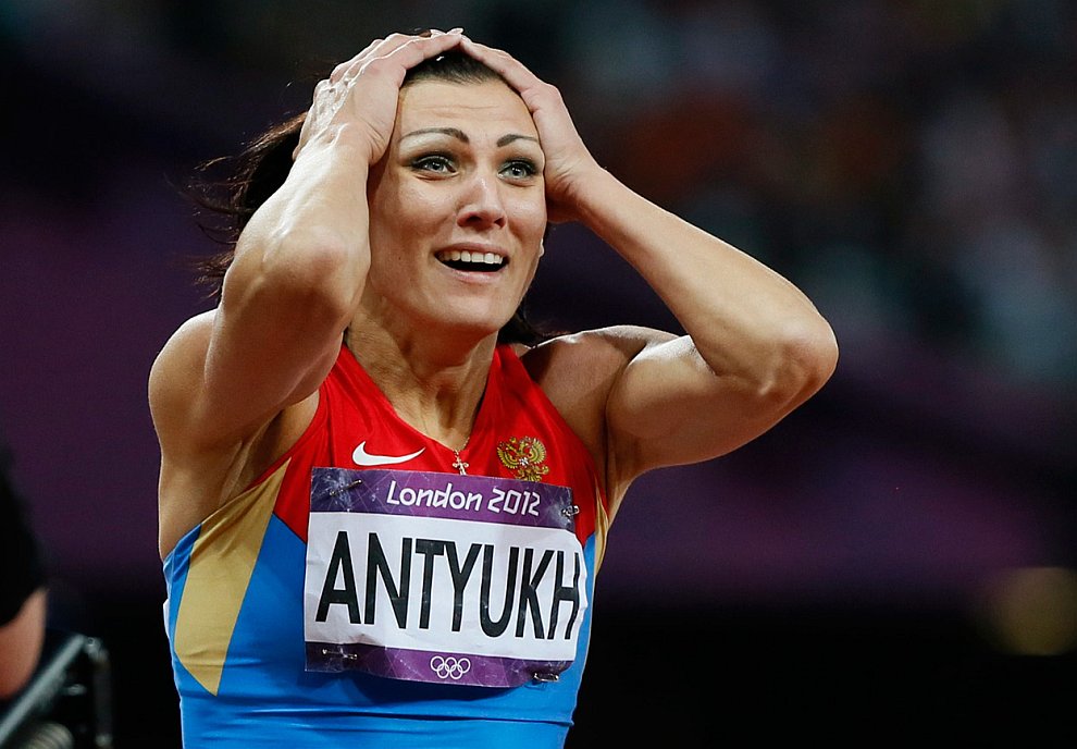 Наталья Антюх после победы на Олимпийском стадионе в Лондоне