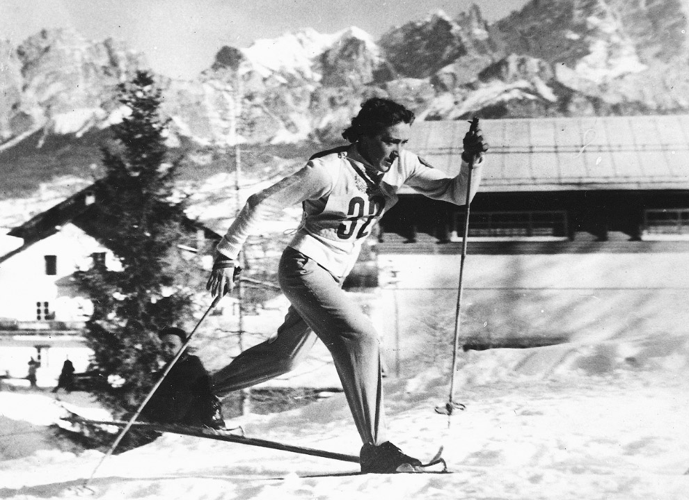 Советская лыжница, олимпийская чемпионка 1956 года Любовь Козырева