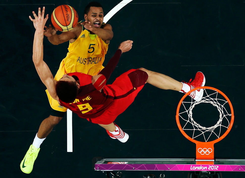 Австралия против Китая по баскетболу, фото