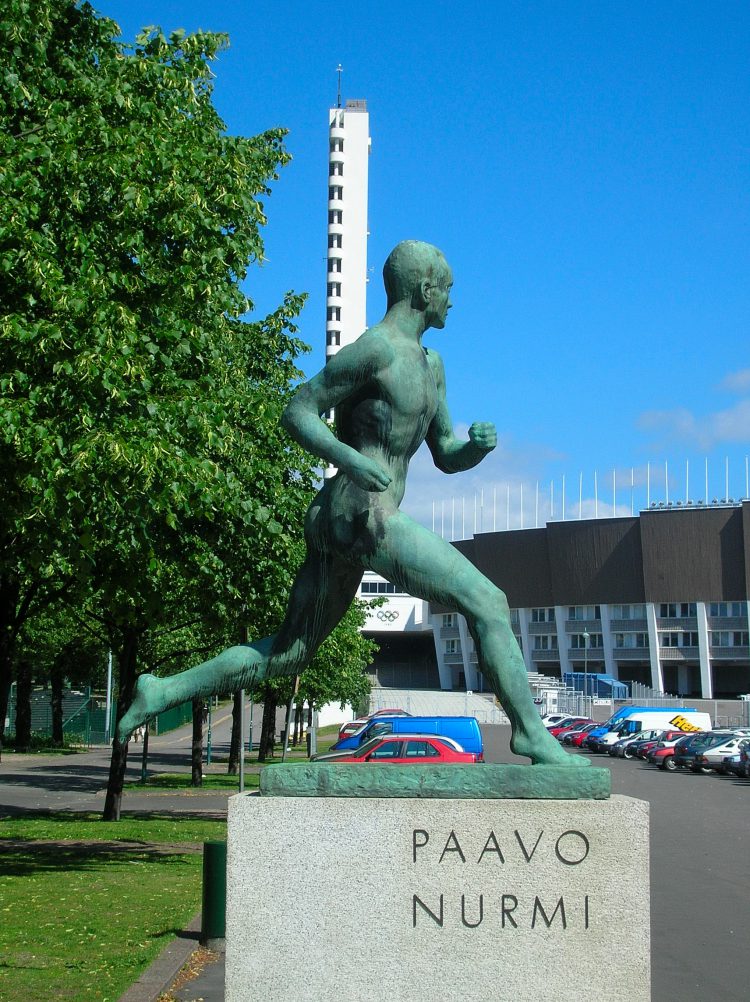 Скульптура Пааво Нурми (Финляндия)