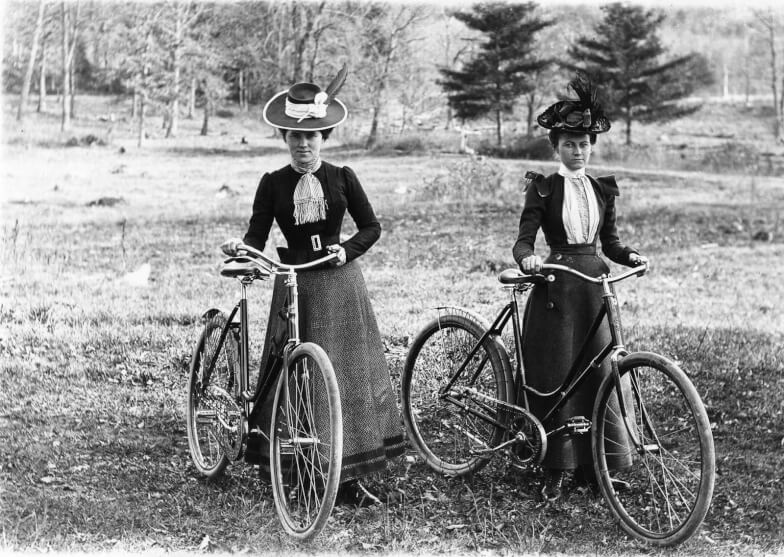 Женщина и велосипед? Ну уж нет!