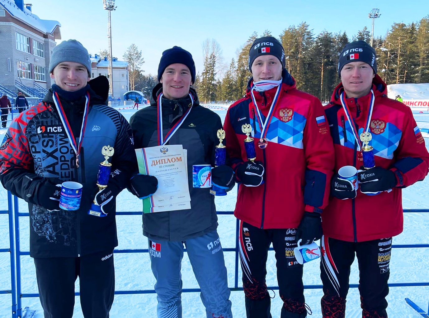 Лыжи ижевск. Лыжи спорт. Удмуртии Максим Вылегжанин. Тюмень лыжи Чемпионат России. Лыжная гонка Марчалонга.