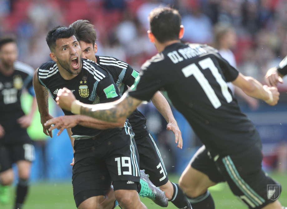 Серхио Агуэро на матче Аргентина - Исландия, ЧМ-2018