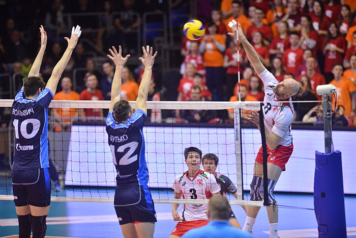 Отец и сын Тетюхины впервые сыграли вместе