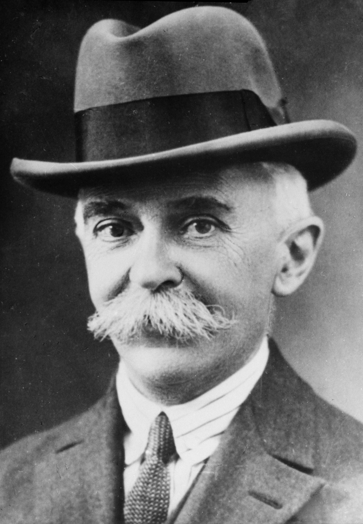 Pierre de Coubertin Anefo.jpg
